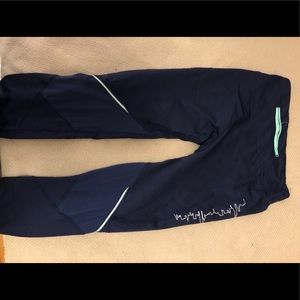 Chicago skyline leggings with back pocket